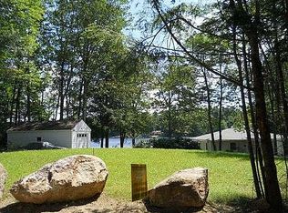 44 Lakeshore Dr, Ashburnham, MA 01430