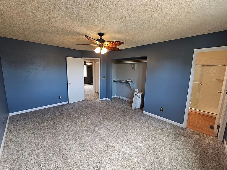 7490 Woody Creek Dr — Photo 13