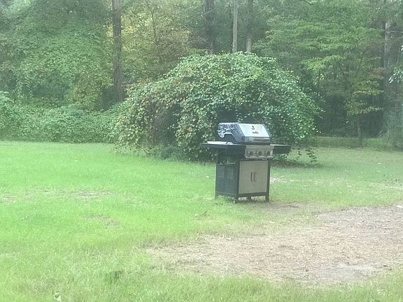 4th image of 218 Ponderosa Ln
