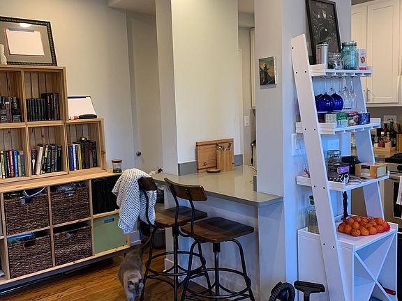 4th image of 1952 W Wilson Ave #2K
