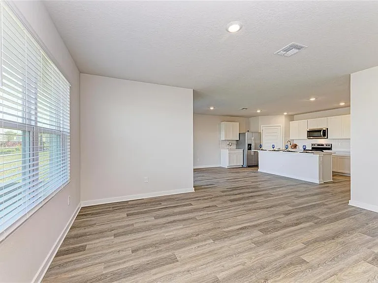 18143 Wheathouse Pl — Photo 24