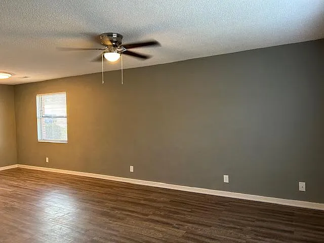 Unit Photo