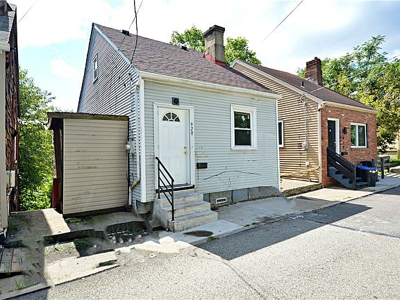 2nd image of 920 Excelsior St