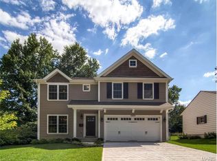 512 Mistletoe Ln, Saint Louis, MO 63122