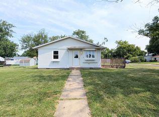 1504 Woodbine Dr, Washington, IL 61571
