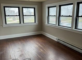 1 W Broad St APT 2, Nanticoke, PA 18634