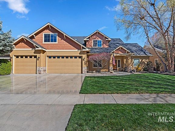 4th image of 928 W Barrymore Dr