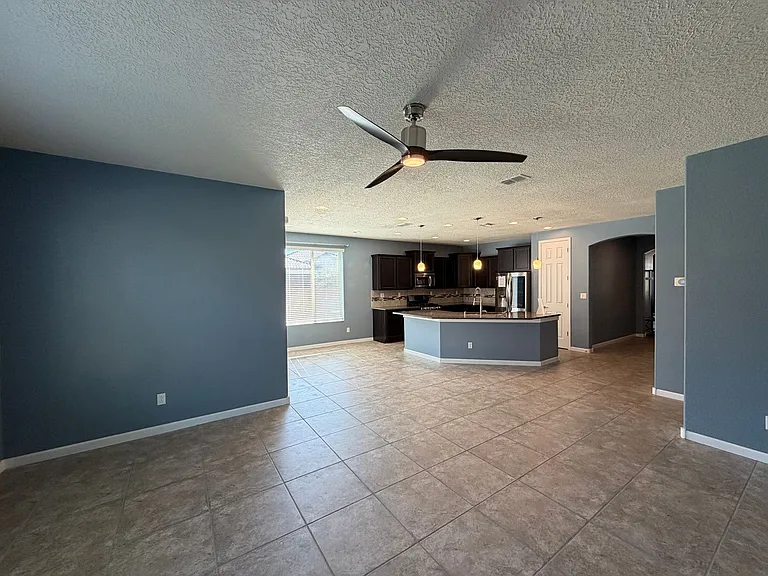 2861 Walsh Loop SE — Photo 19