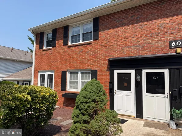 607 S Yardley Cmns, Morrisville, PA 19067