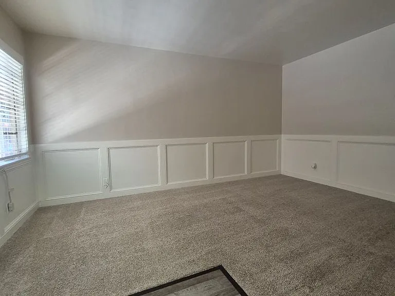 Braden Manor Apartments — Photo 10