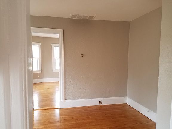 3rd image of 214-226 Pine Street # Fl 2nd