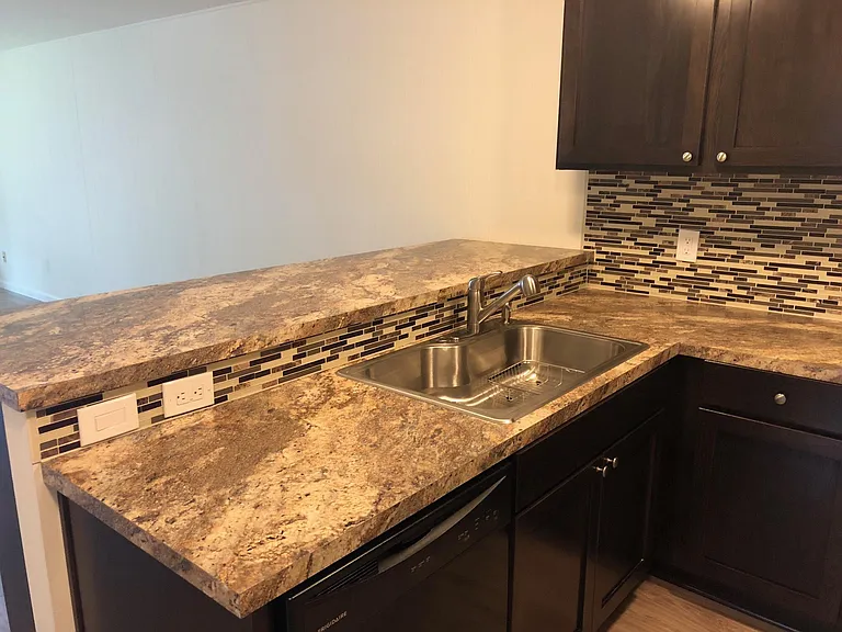 513 Emerson St #1 — Photo 15