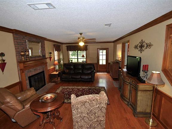 4th image of 5942 Barrentine Dr