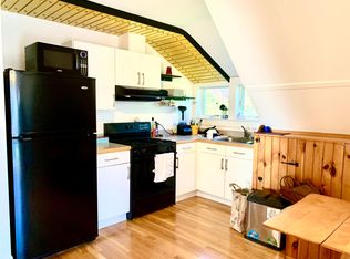 10 Dexter Rd #3, Newtonville, MA 02460