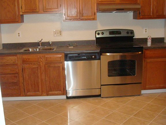 2nd image of 4506 Blue Jay Ct