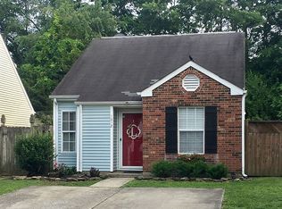 1012 Parkside Dr, Georgetown, KY 40324