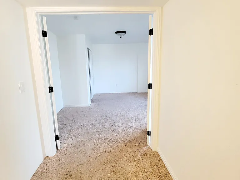 12974 S Kollman Ct — Photo 5