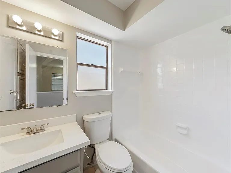 10827 Sugar Hill Dr #A — Photo 23