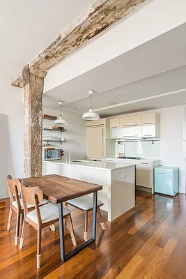 Sold by Compass | media 6