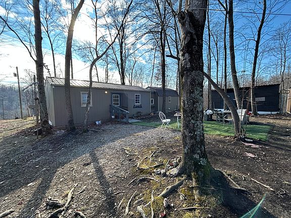 3rd image of 7205 White Oak Rd