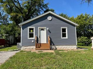 721 S 12th St, Belleville, IL