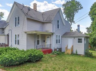 473 Jefferson Ave, Elgin, IL 60120
