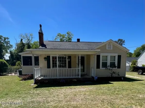 407 Myrtle Avenue, Hamlet, NC 28345