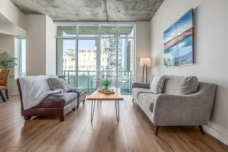 Modern High-Rise Apartment with Stunning Mountain and City Views 891 E 14th Ave Unit 1904, Denver... — Photo 2