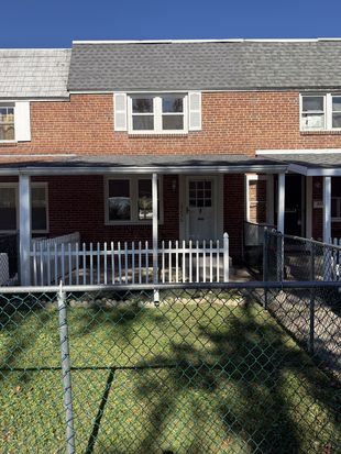 2236 Berryhill St, Harrisburg, PA 17104