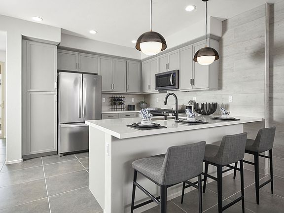 Residence 3 - Kitchen