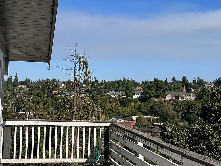 5000 Broadway St #9 — Photo 3