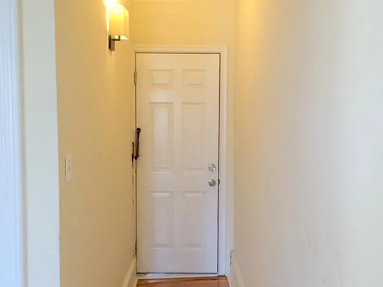 4729 Hazel Ave #2R — Photo 13