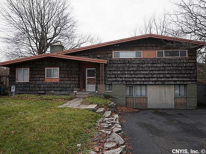 1st image of 905 Glenwood Ave
