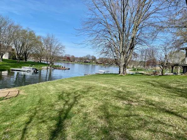 277 NW Santee Dr, Greensburg, IN 47240