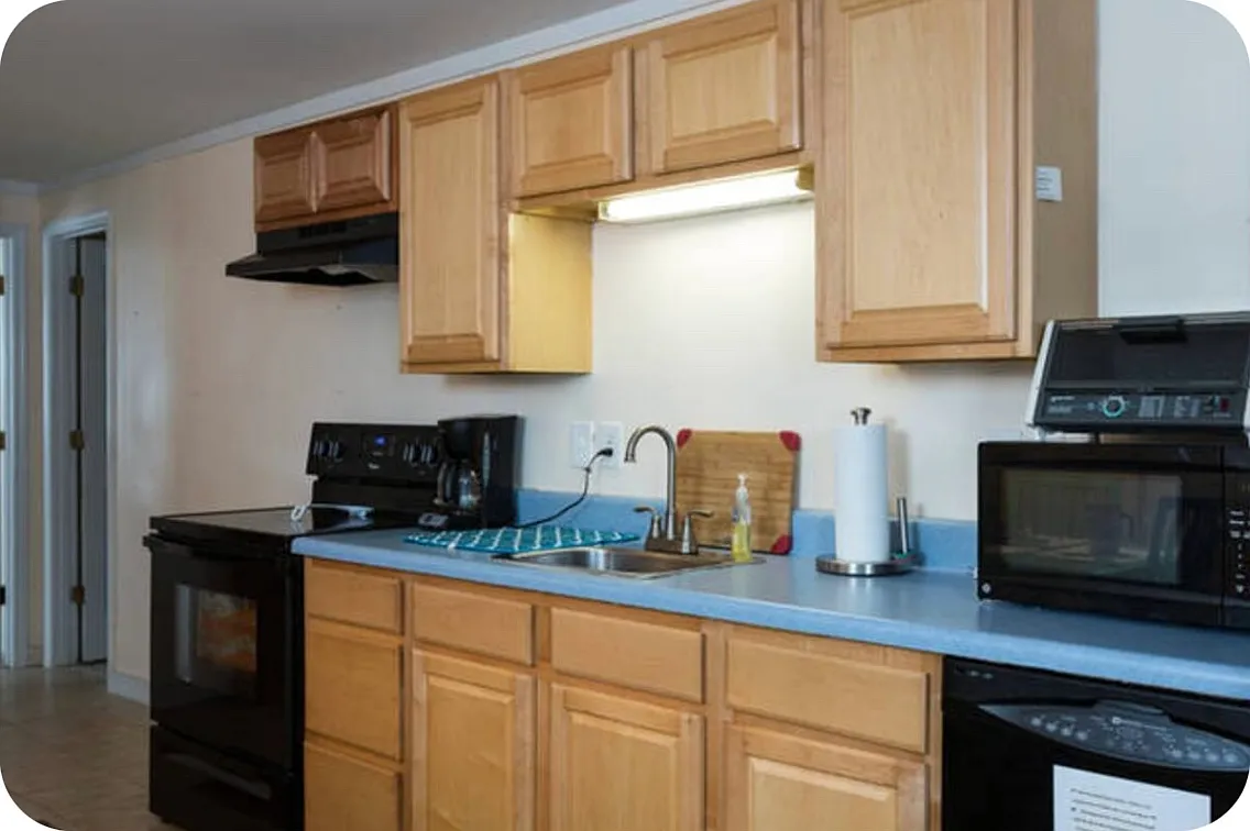 310 W Lost Colony Dr — Photo 2