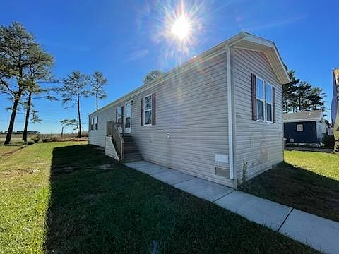 2nd image of 35576 Eleven Sussex Ln #B