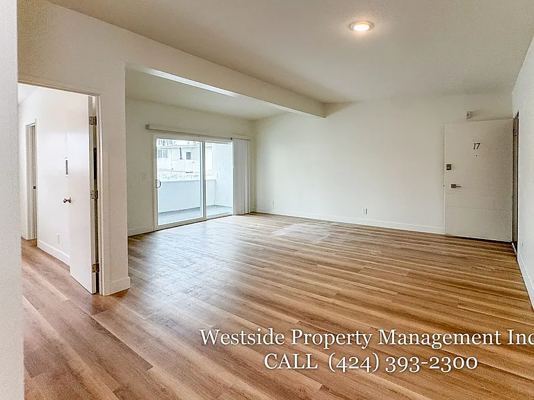 3630 Midvale Ave #17 — Photo 4