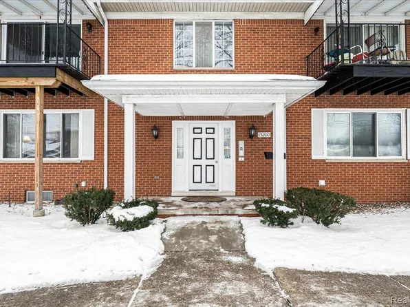15200 Garfield Ave APT A, Redford, MI 48239