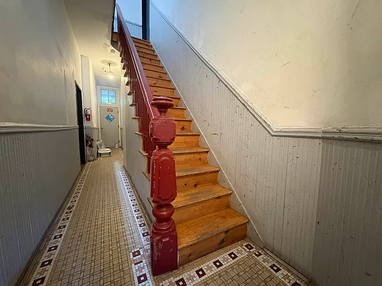 167 Troutman St #2L — Photo 9