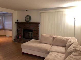 25 Robin Rd, Amherst, NY 14228