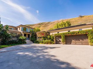23773 Oakfield Rd, Hidden Hills, CA 91302