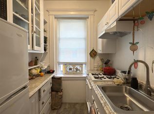 72 Kirkland St APT 3, Cambridge, MA 02138