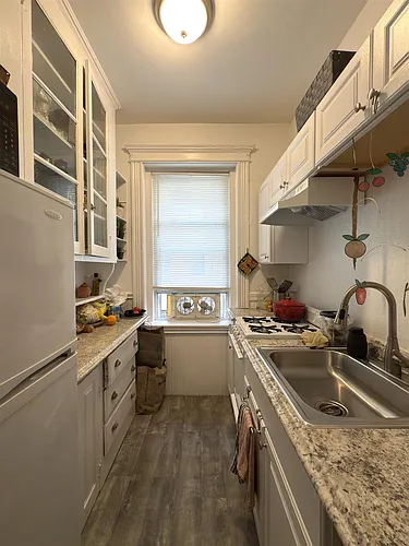 72 Kirkland St #3 Photo 1