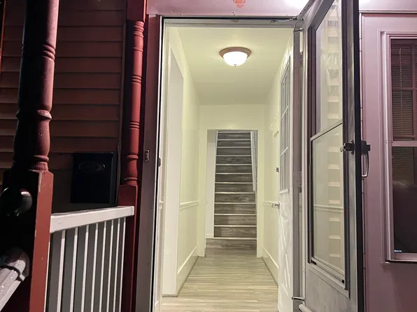 64 Saunders St, North Andover, MA 01845