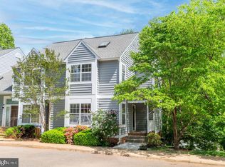 1259 Maple View Dr, Charlottesville, VA 22902