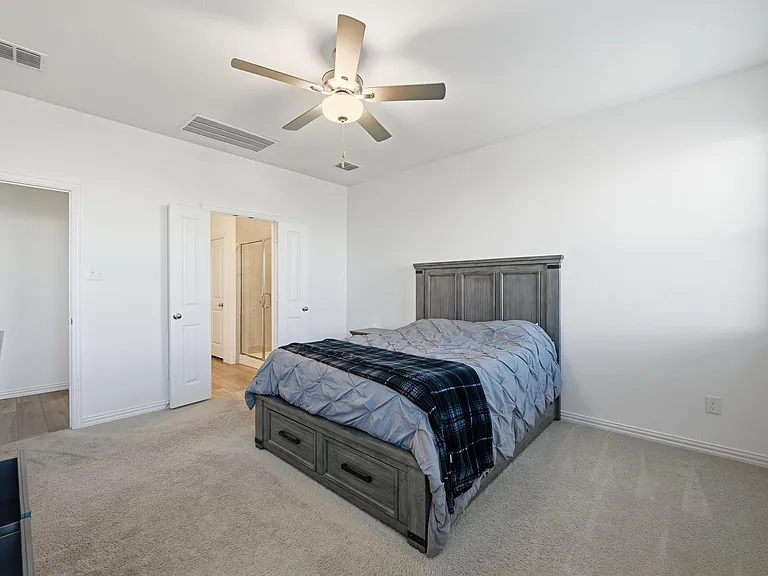 216 Post Oak St — Photo 26