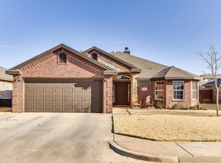 616 N 6th St, Wolfforth, TX 79382