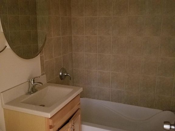 5th image of 406 Beach Ave APT 2B