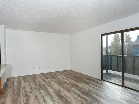 2nd image of 535 Straight Creek Dr #204