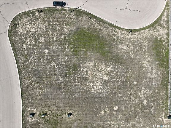 3rd image of 18 Copper Ridge Cove